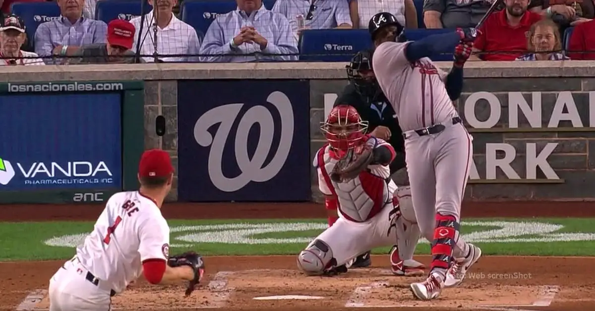 Jorge Soler bateando con Atlanta Braves