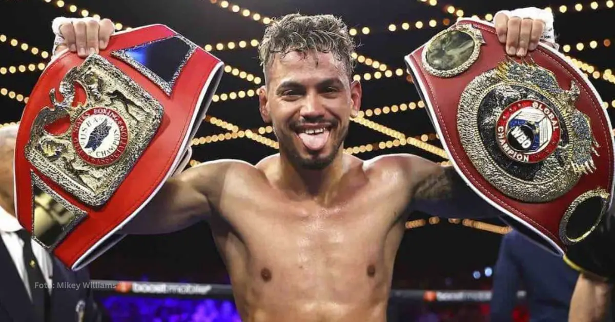 Robeisy Ramírez en un ring de boxeo